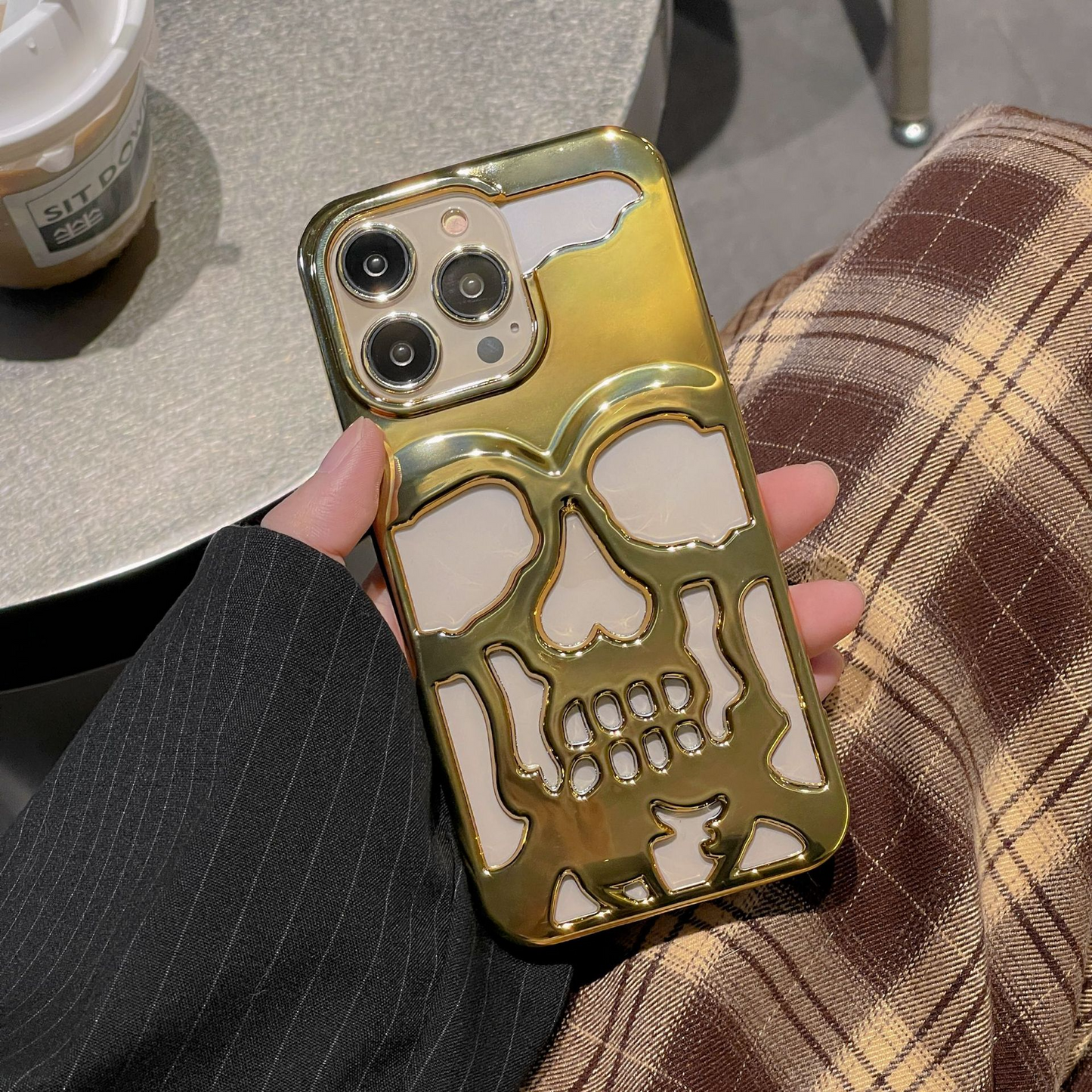 Luxury 3D Skeleton Iphone Case